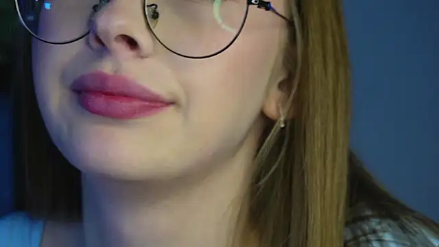 blissence online show from February 24, 9:02 pm