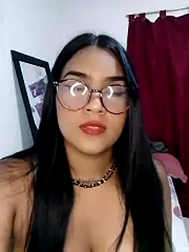 Renata Zoe online show from October 24, 1:56 am