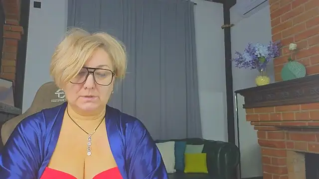 Marta Wils online show from November 10, 3:23 am