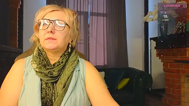 Marta Wils online show from October 27, 3:35 am