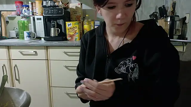 Hot SkinnyGirl online show from June 9, 8:41 pm