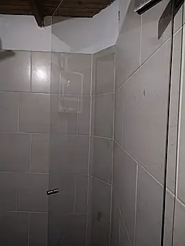 Suzanelee1 online show from November 30, 10:47 pm