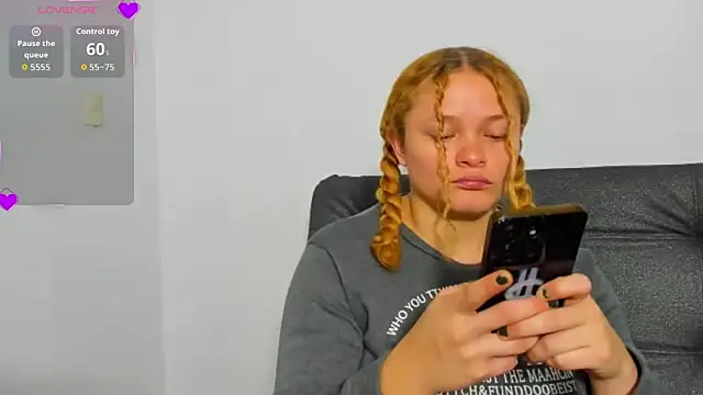 Cherrysweetyx online show from March 2, 12:23 pm