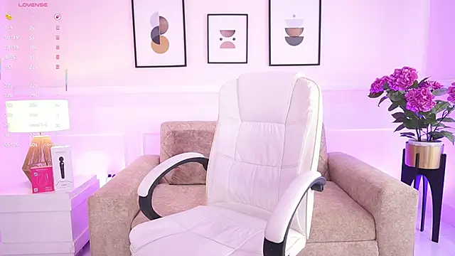 BillieBrownn online show from February 5, 7:28 pm