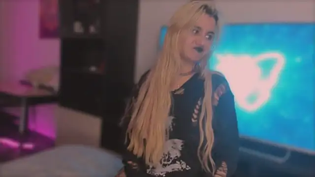 BarbaraSiren online show from September 24, 3:22 pm