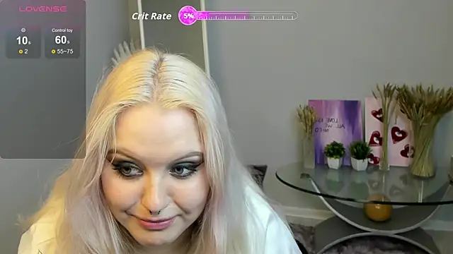 RoseThomas  online show from September 18, 12:47 pm