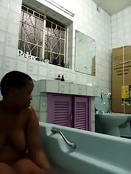 BubblyBeautiful online show from November 2, 9:29 pm