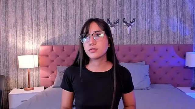 LiaaTurner online show from January 16, 8:27 pm