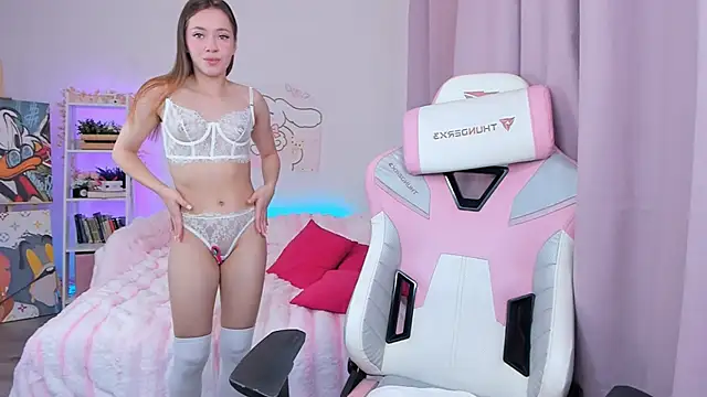 Leri Dells online show from November 2, 2:59 am