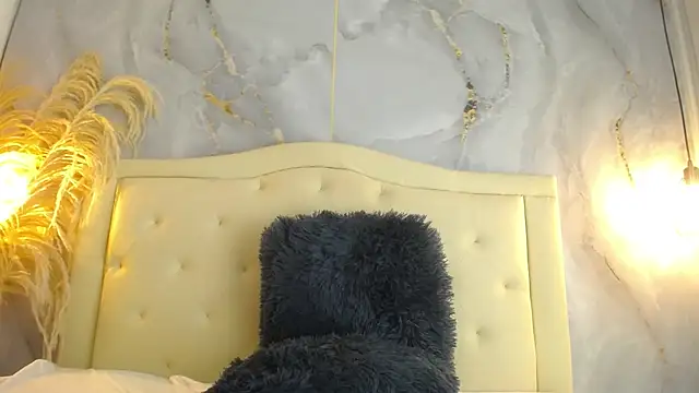 Samy moore14 online show from December 1, 3:15 pm