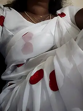 sweetqueen143 online show from November 2, 1:36 pm