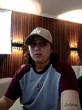 dirty feelena online show from March 13, 6:09 pm