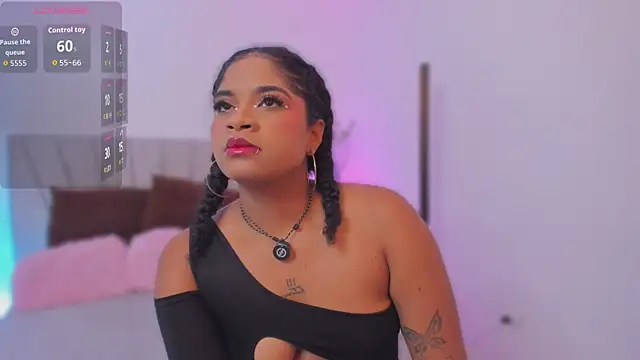 camilafoox7 online show from April 2, 5:05 am