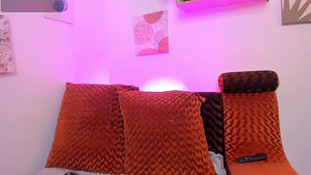 camilafoox7 online show from December 14, 3:34 am