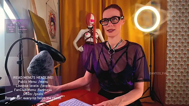 Giantess Eva online show from June 21, 10:25 pm