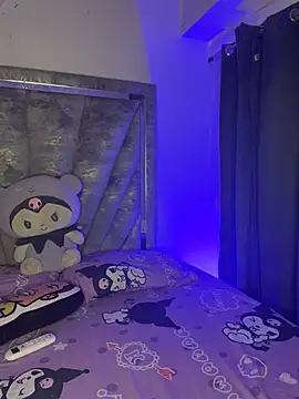 liahouses online show from March 21, 11:43 pm