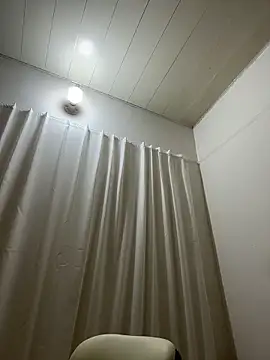 AZ37866 online show from March 11, 3:03 pm