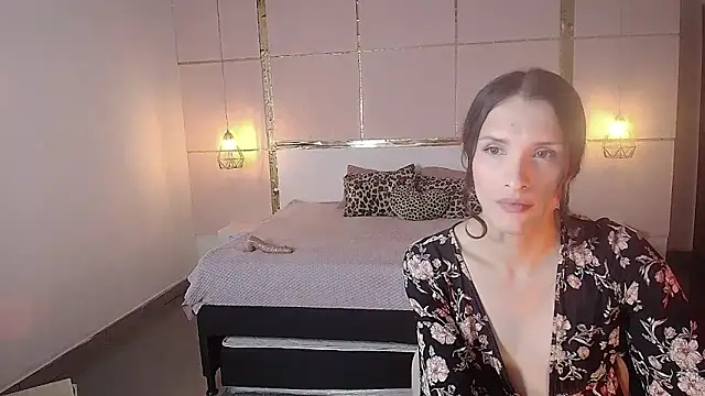 IsabelFernandez online show from October 23, 3:45 am