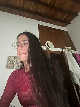 Julieta Duque online show from April 16, 2:56 am