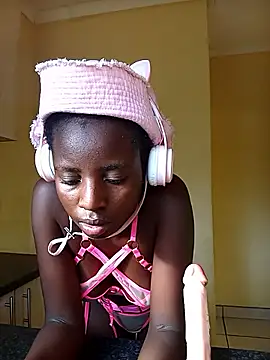 BlackPearl 19 online show from March 17, 5:55 am