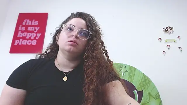 AmandaaWats online show from June 14, 9:04 pm