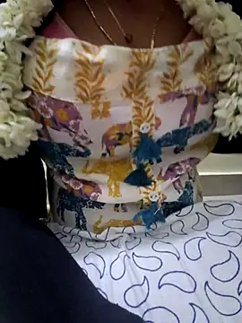 jasminetaml online show from October 4, 7:07 pm