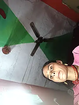 Snapshot of Cuty_sunena chatting on October 29, 10:08 am Cuty sunena online show from October 29, 10:08 am