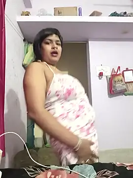 Deborbhavi222 online show from February 10, 4:21 pm