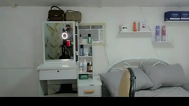 Lovely naughtyLeii online show from March 3, 5:19 pm