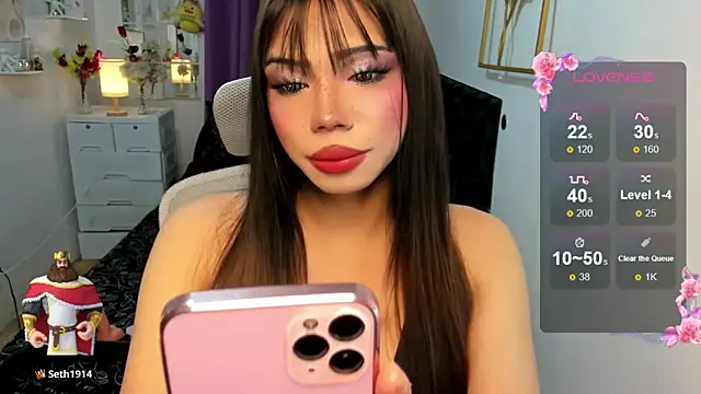 Lovely naughtyLeii online show from December 17, 6:23 pm