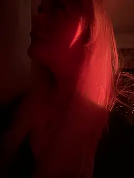 Sweet-blonde online show from April 9, 8:14 pm