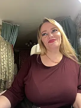 Sweet-blonde online show from March 4, 11:00 pm