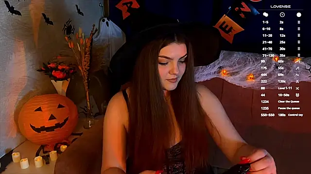 StephanieeMiller online show from October 29, 10:23 pm