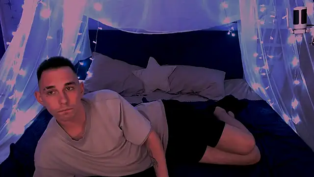 Snapshot of jason_sweety chatting on September 24, 12:59 pm jason sweety online show from September 24, 12:59 pm