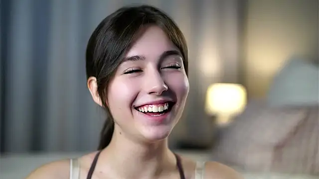 LettySlovacek online show from October 13, 2:25 am