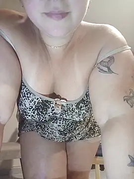 Moranguinha2234 online show from April 9, 1:30 am