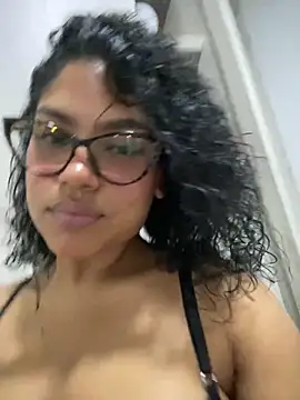 Snapshot of miiabrown18 chatting on October 21, 1:42 am miiabrown18 online show from October 21, 1:42 am