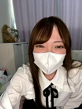 Snapshot of Moe_v_v chatting on October 10, 6:07 am Moe v v online show from October 10, 6:07 am