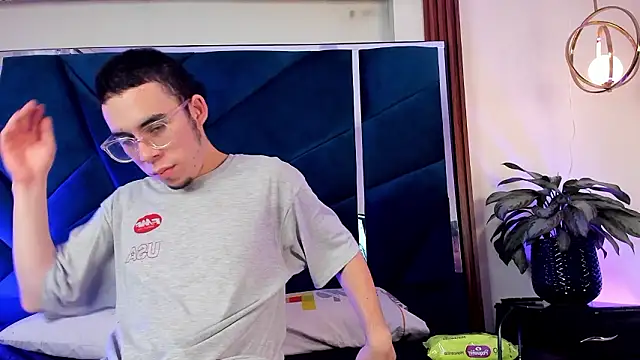 Dirty Pleasure69 online show from January 16, 4:30 am