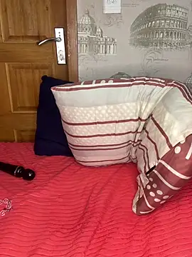 Bellabootie online show from April 5, 9:03 pm