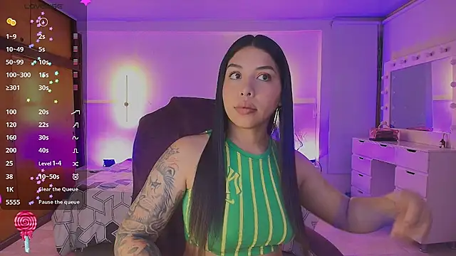 kloe28 online show from June 3, 3:40 am