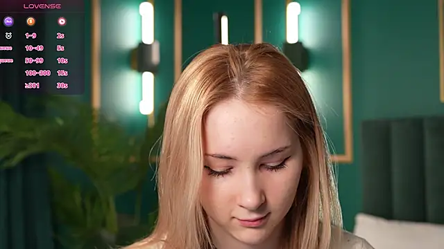 LiraKink online show from February 20, 3:49 am