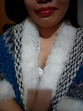 Meoweo 23 online show from December 3, 8:44 pm