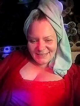 Snapshot of Fiona696 chatting on October 2, 4:56 pm Fiona696 online show from October 2, 4:56 pm