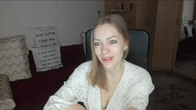 Tiffany Bates online show from March 6, 3:45 am