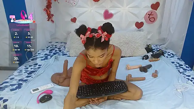 adisson petite1 online show from February 20, 5:36 pm