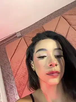 ChloeRosses online show from February 28, 2:55 am