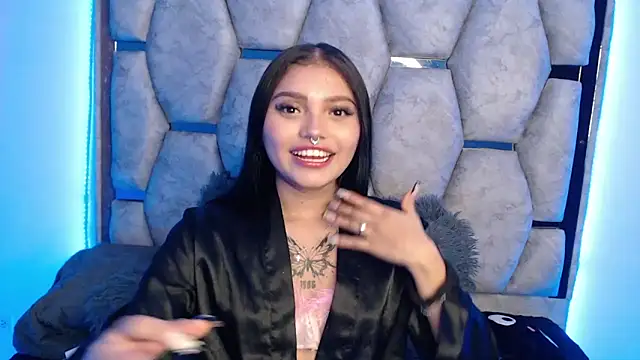 AnalyMilles online show from March 6, 1:23 am