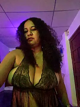 ANTHONYHOTT69 online show from May 8, 11:17 pm
