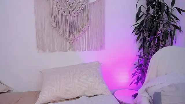 MissSofia 1 online show from January 9, 1:54 am